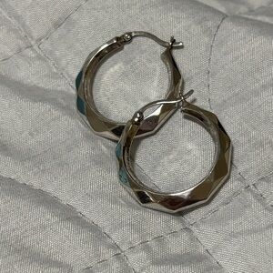 Chic Faceted Silver Hoop Earrings
